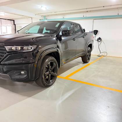 RAM RAMPAGE 2.0 HURRICANE 4 TURBO GASOLINA R/T 4X4 AUTOMÁTICO